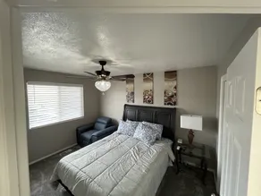Wonderful PRIVATE RENOVATED Townhome 2 bed & 2 bath - Image 5