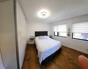 Chalet Velo de Montagne et Ski Bromont : Élégant, Confortable et Pratique. - Image 3
