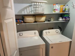 2-bedroom vacation home - Image 3