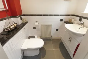 Legion Cottages - Image 4