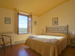 Lovely apartment for 4 guests with WIFI, pool, TV, patio, pets allowed and panoramic view - Image 4
