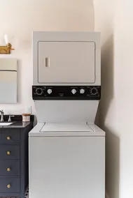Family Friendly 3BR w Parking in Historic Neighborhood, Near French Quarter - Image 2