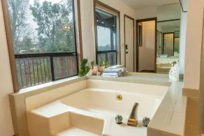 Private Room and Entrance, amazing views, deck space. - Image 2