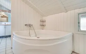 Three-Bedroom Holiday Home In Vejers Strand - Image 4