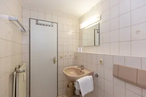 Trafalgar App. 422-55m² Ferienwohnung in Döse, strandnah, Schwimmbad und Sauna - Image 4