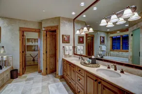 Private Home with amazing views! - Image 3