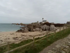 Seaside house 50 metres from the beach - enclosed garden - wifi - Brignogan - Image 4