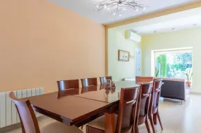 5 minutes from the beach! Ideal house for families, with private pool. - Image 2