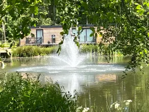 Chalet avec jacuzzi, barbecue et sauna - Image 4