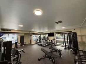 Chateau Roaring Fork Unit 38, Condo with Private Deck, 4 Blocks from Downtown - Image 2