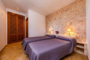 Cas Batlet Antonia con piscina, aire acondicionado, Wi-Fi, terrazas, vistas al mar y a la montaña - Image 2