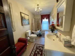 Charming Victorian Home Close to The Blue Ridge Parkway - Mile Marker 146 - Image 4