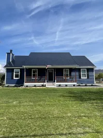 Beautiful Waterfront Home on Watauga River - Image 4