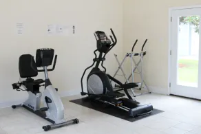 PREMIER GOTF COAST CONDO! REGARDE! - Image 3