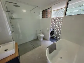 5 Star - 3 Bedrm Inner Nth City - Image 3