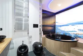 GreRos Toledo H Historical Center in Naples, by ClaPa Group Dislocated Hospitality - Image 5