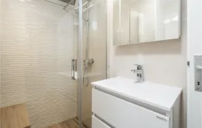 2 bedroom awesome home in Starigrad - Image 3