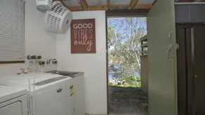 Lakeside Townhouse Jindabyne - Image 2