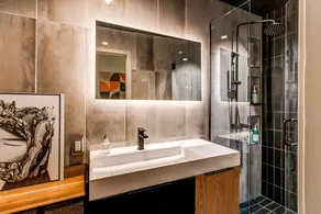 Champa House - Easy access to Rino/Ballpark/Downtown - Image 3
