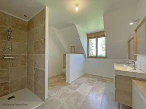 Gradevole cottage con giardino e griglia - Image 3