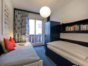 Apartment Chesa Romantica 17 by Interhome - Image 4