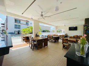 Hotel Coronado Inn - Image 4