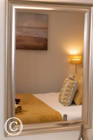 Cosy Beachside Apartment, Spectacular Views in Picturesque Village. - Image 5