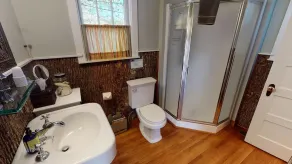 Bed��velse Remodeled Historic Home Near Downtown - Image 2