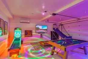 Maison avec barbecue, piscine privée et jacuzzi | Vue lac - Image 2