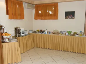 Megim Hotel - Image 3