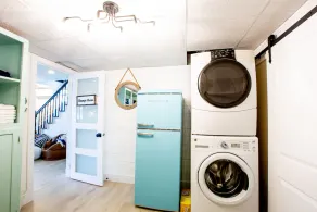 3 Bedroom Lakefront less than 1 hr from Halifax with Hot Tub, WIFI and AC - Image 2