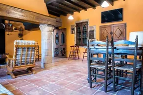 Spectacular rural farmhouse - relax in Brunyola - Image 4