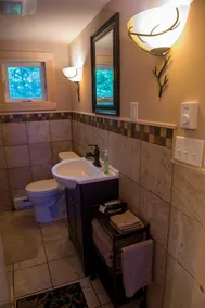 FALL SPECIALAlle neuen Pocono Mountain Oasis 2. NEUE 7 Personen Whirlpool und Spielplatz. - Image 4