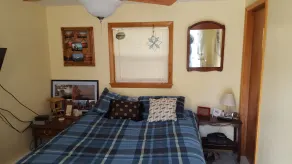 Cozy Cottage close to the Lake - Image 2