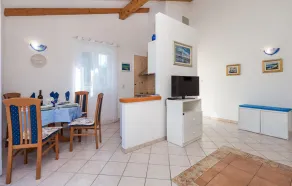 Beautiful Home In Medveja - Image 5
