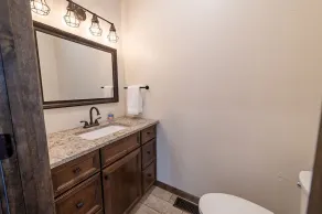 River Valley Retreat- Dog Friendly, Minutes to Monarch Mountain - Image 2
