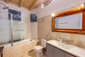 Villa Desire by Villa Plus - Image 3