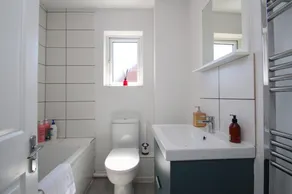 Holiday Home for 5 people close to Hamble Village centre and Marinas - Image 4