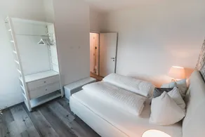 Vacation Apartment \"Montelago\" with Wi-Fi, Balcony & Pool - Image 5