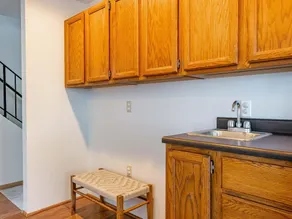 Large Condo, 3 bedrooms,  small beach view, Indoor Pool, Free Wi Fi - Image 3