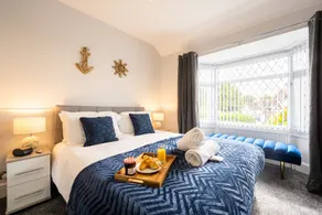 *New Exclusive* Luxury House near NEC, JLR, Resorts World, Birmingham Airport - Image 4