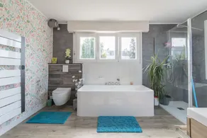 Family oasis 5 minutes from the beach with swimming pool - Image 2