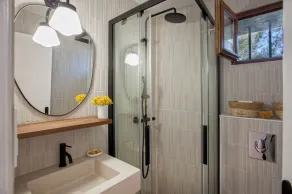 Villa bodri, maison en pierre avec vue mer et piscine chauffée - Image 3