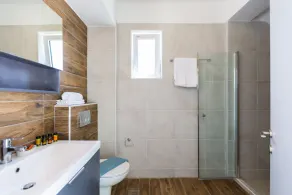 3-bedroom villa close to the beach at Triton SeaView Villas with common poolS - Image 3