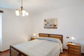 Apartment 'Il piccolo fienile' with Shared Pool, Garden and Wi-Fi - Image 4