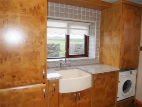 Kabelhytte, FISHGUARD - Image 2
