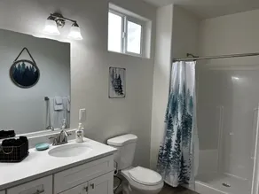 Brand NEW home! The Colorado House! Perfect for all 4 seasons! - Image 4