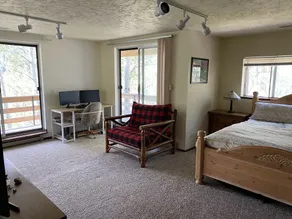 CHARMING MOUNTAIN HOME - W/ HOT TUB - VIEWS OF SOLITUDE RESORT - Image 4