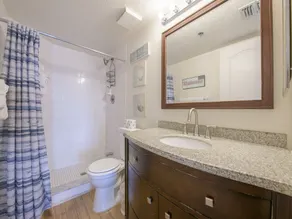 West Coast Vista 3E Bay View Condo with Beachfront Heated Pool - Image 2
