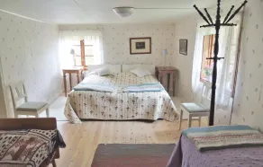 Belle maison de 2 chambres à Forserum - Image 3